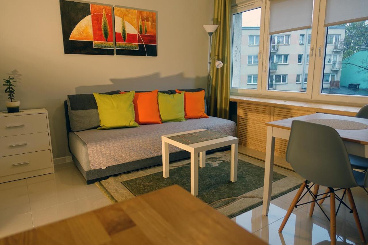 Apartament Pod Jasna Gora Appartement Częstochowa Buitenkant foto